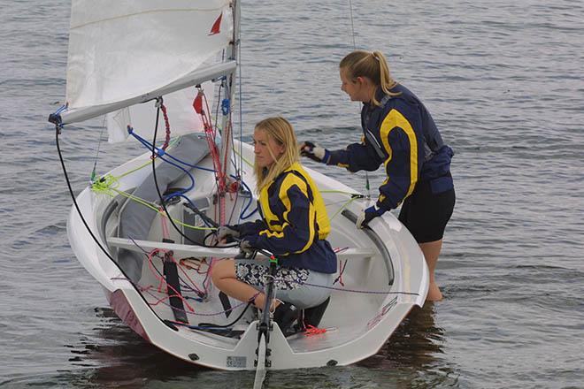 UKSA Diploma - Lifeskills National Careers Week © Emma Slater / RYA http://www.rya.org.uk